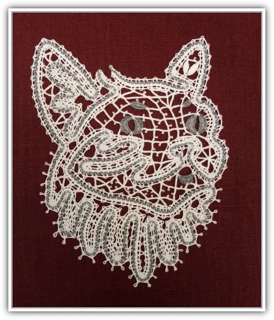 Каленик Елена, кружевоплетение. 2024 г. Работа выполнена по сколку Кирилловой О. Ф.