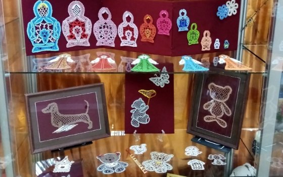 Выставка «Кружевной сувенир»