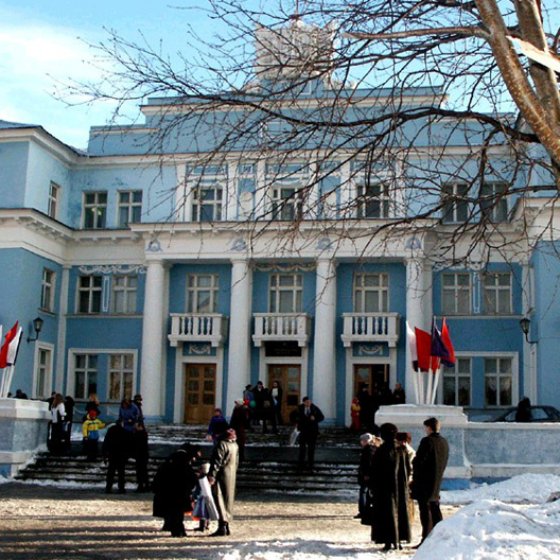 Здание Дома офицеров флота (ДОФ)