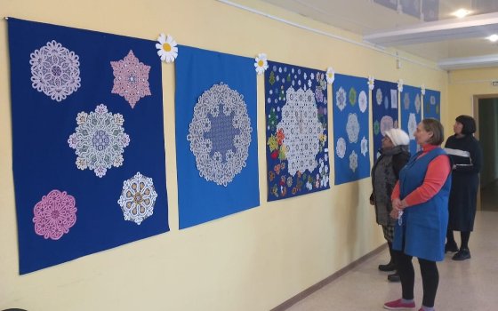 Передвижная выставка «Её величество салфетка»